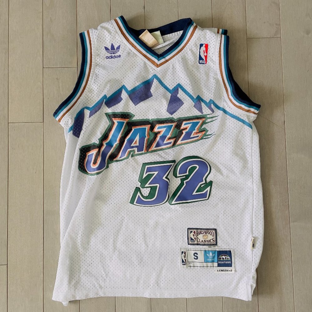 Vintage retro Utah Jazz Jersey / Malone 32